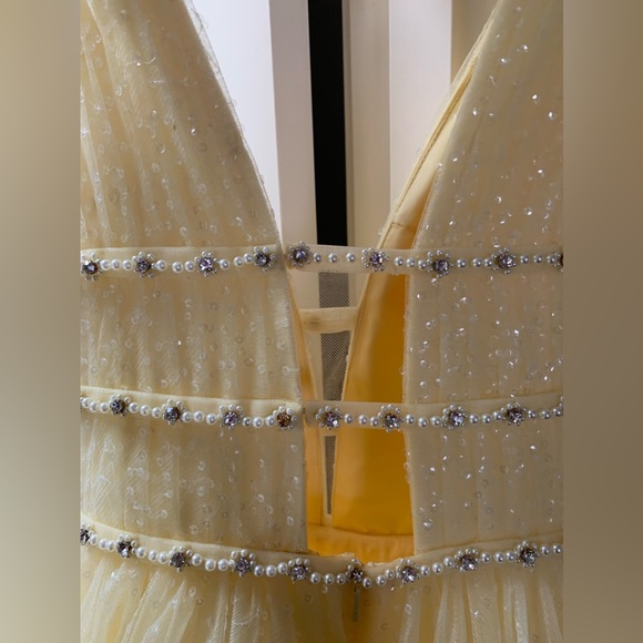 Sherri Hill Yellow Sparkly Prom Dress - Picture 5 of 8